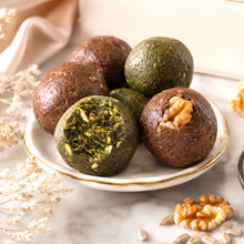 Load image into Gallery viewer, Vegan Cacao x Matcha ANTIOXIDANT MIX Protein Balls - Box of 8 (Gluten Free, Naturally Sweetened)