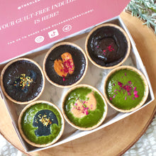 Load image into Gallery viewer, Vegan Chocolate x Tea Mochi Mixed Muffin Gift Box (Dairy Free, Eggless, Refined Sugar Free)
