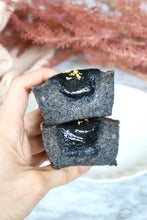 Load image into Gallery viewer, Mama-Friendly Black Sesame Mochi Muffin Gift Box 2026 (GF, Vegan, Low Sugar)